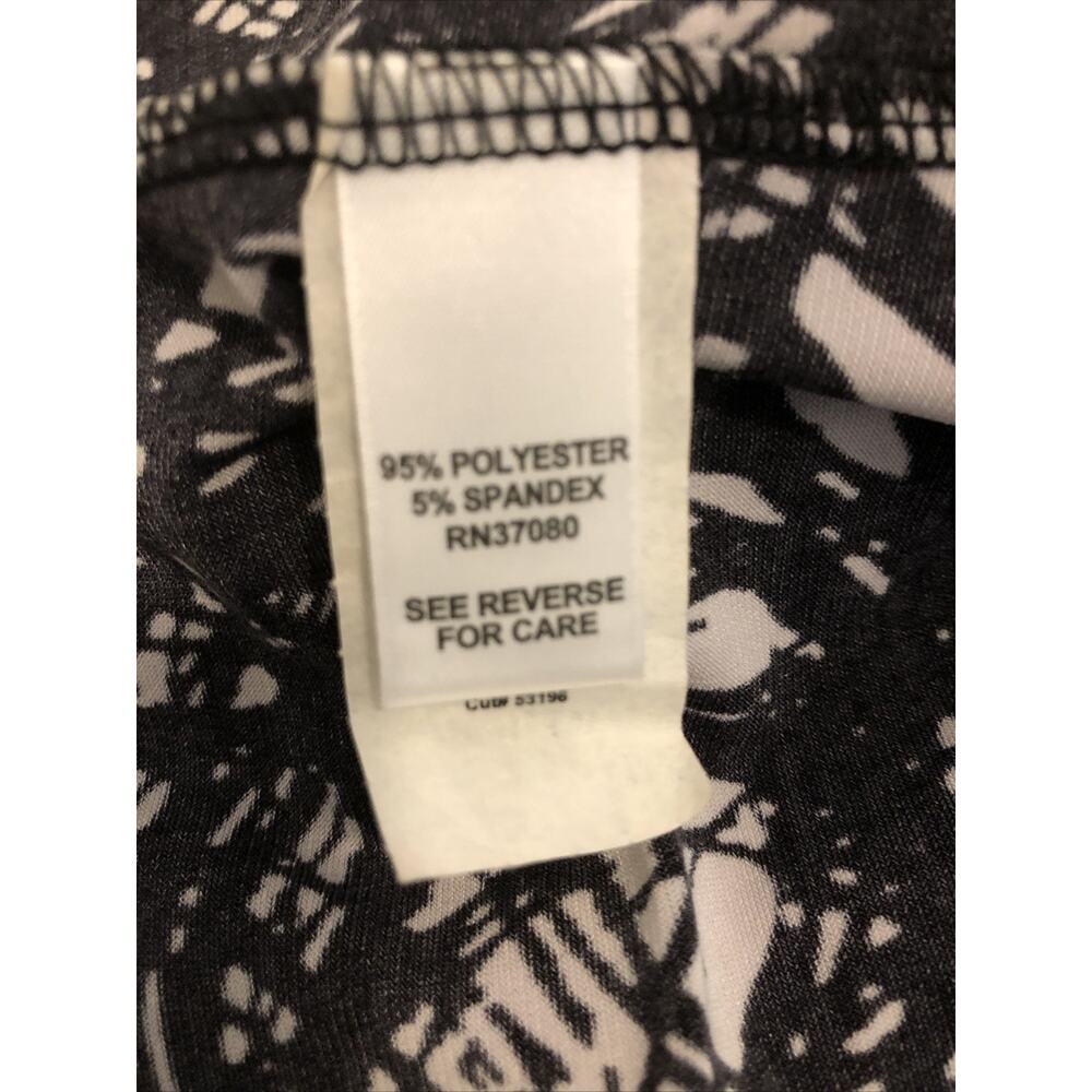 Cato Women’s Sleeveless Beaded Neck Top Medium Black White Abstract Print - Picture 8 of 10